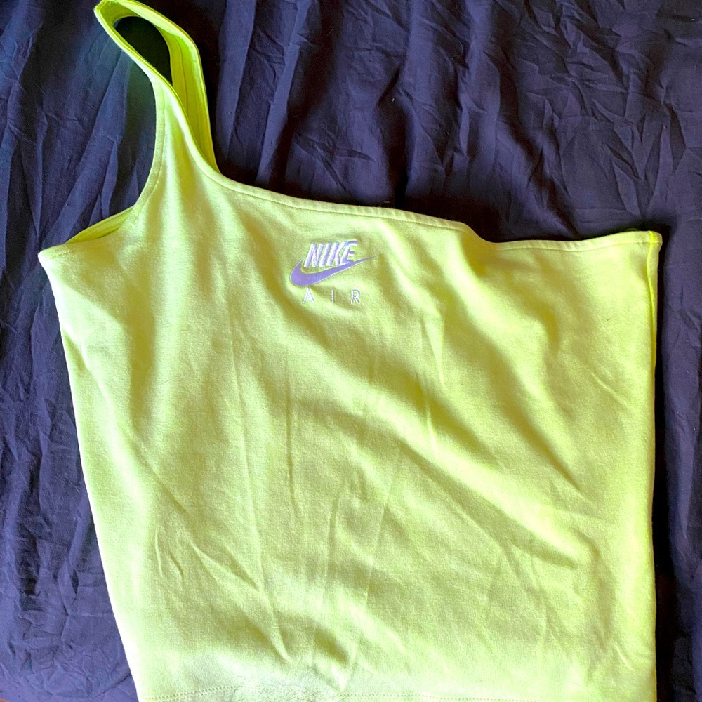NWT NIKE AIR One Shoulder Top in Large